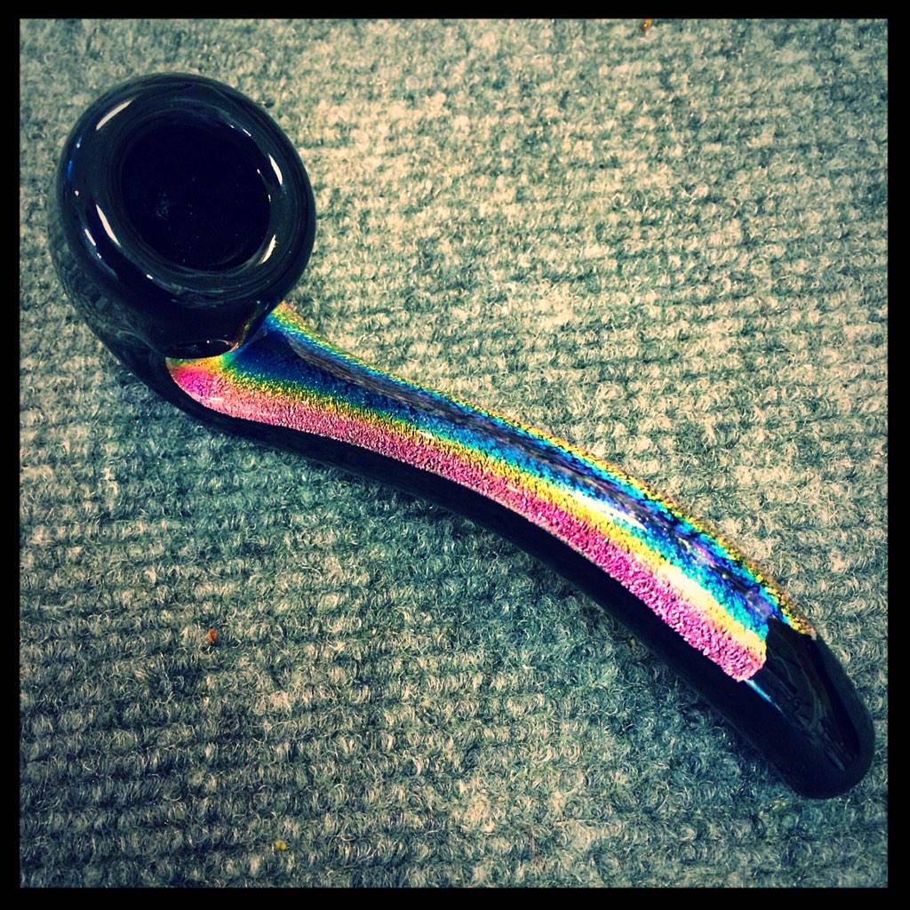 Cloud_TwentyTwo's tweet photo. awesome rainbow #sherlock from #GirlyGlass ~~ #mmj #maryjane #cannabis #glassporn http://t.co/RZYGveUyyf