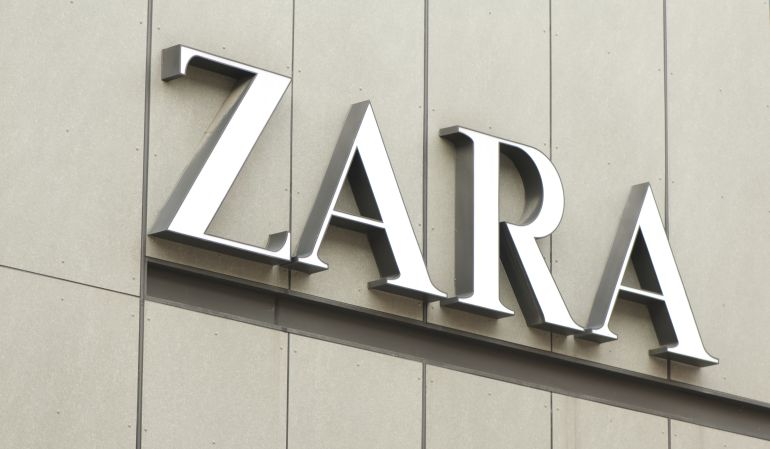 La_SER's tweet photo. Cuidado con las tarjetas regalo de Zara en Facebook: son una estafa http://t.co/7RgpKiw6M4 http://t.co/pScK6ba6Pm