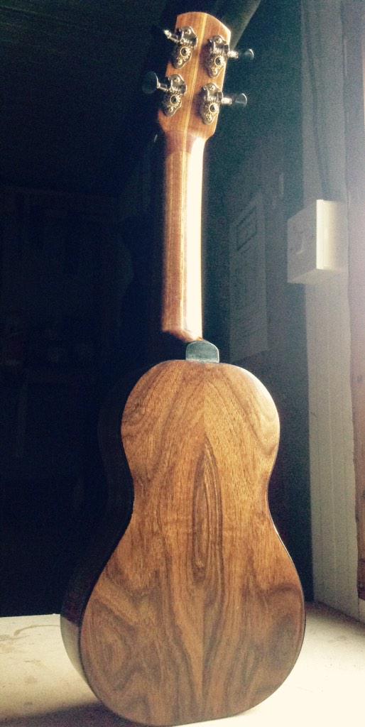 DanielWardrop's tweet photo. Wardrop guitars &amp; ukuleles #luthier #handmade #guitar #guitarmaker #ukulelemaker #bespoke #ukulele #wardropguitars http://t.co/RCYVQRjv97