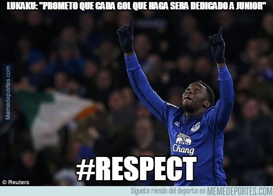 memedeportes's tweet photo. Lukaku no sólo le dedicó un gol, sino que a partir de ahora, se los dedicará todos  http://t.co/RNwDkQdtD3 http://t.co/xjL5MrfNJp