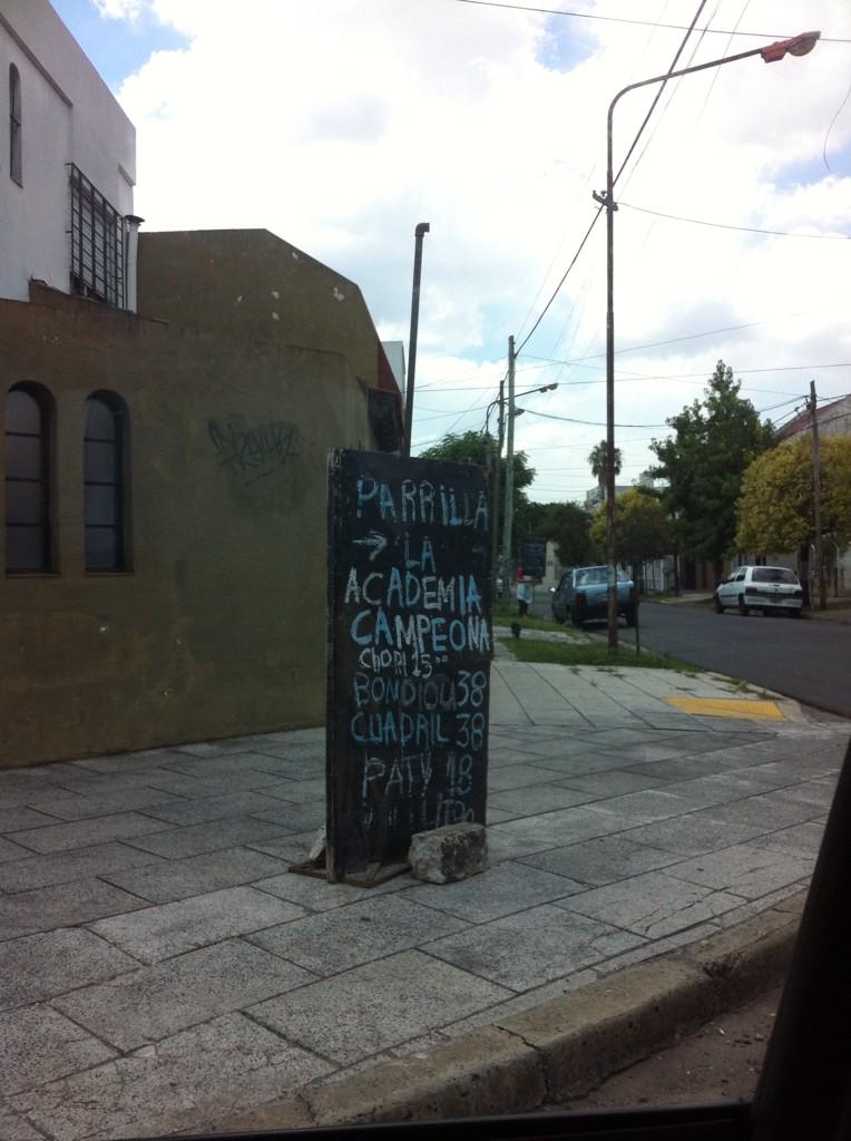 lucarecine's tweet photo. Este es el año http://t.co/TLQTalUgHp