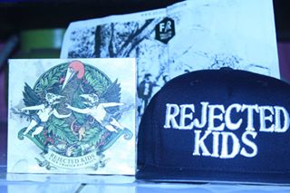 Thanks! RT <a href="/rejectedkids/">rejectedkids</a>: Jos dah "<a href="/Heydiladhika/">Dika Ganteng</a>: Barang sudah sampe dengan selamat <a href="/rejectedkids/">rejectedkids</a> MerchItAll "