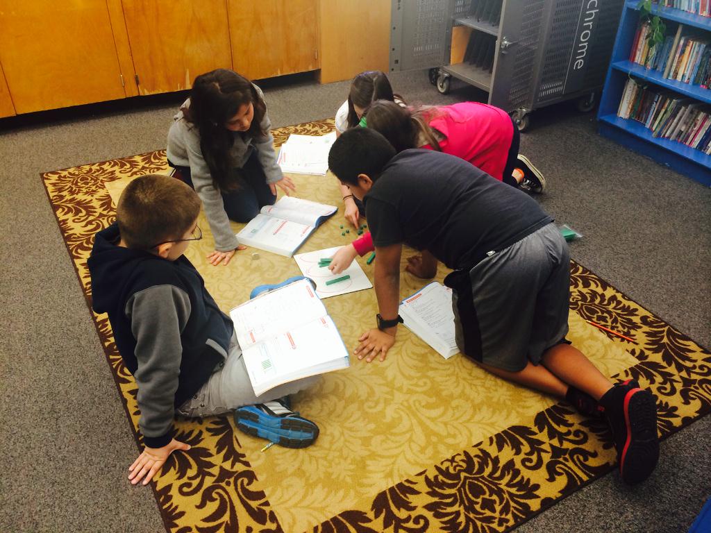 Room 1 at SHES tweet media