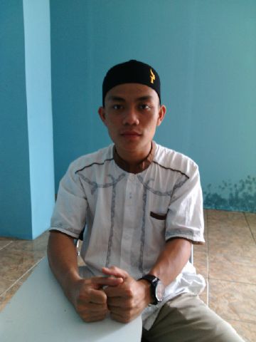 ade_junadi tweet picture