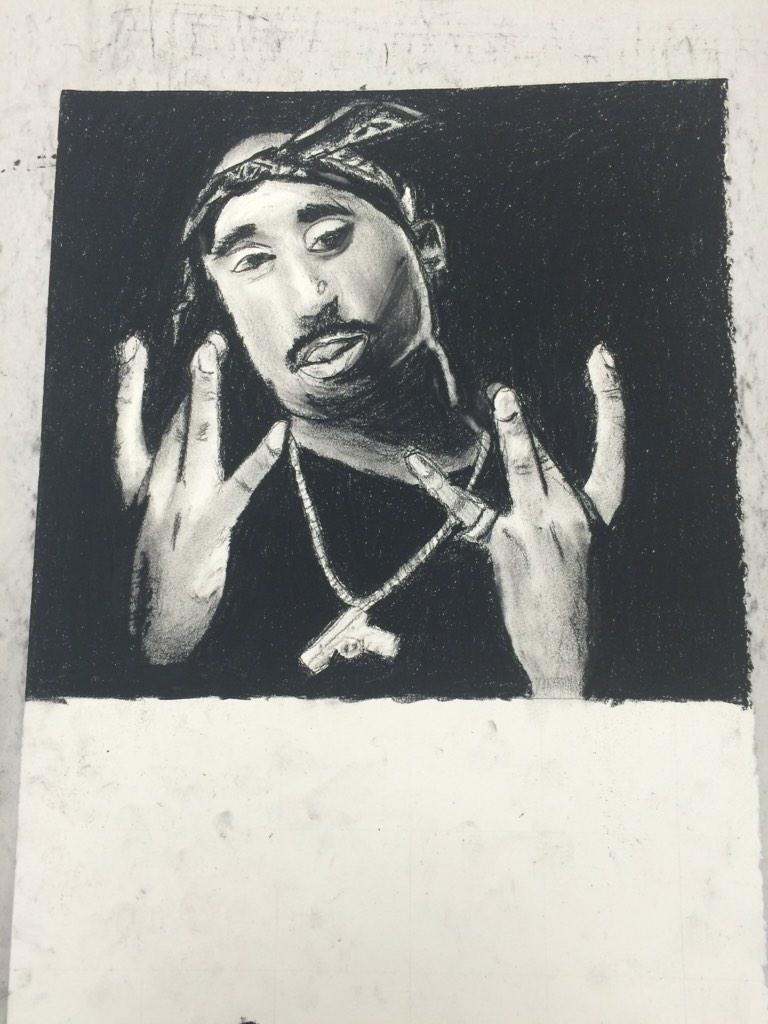 TehRealCarson's tweet image. Tupac😎