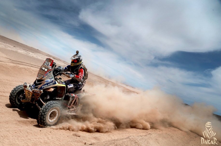 dakar's tweet image. Stage 10 - Quads: Sanabria wins! / ha ganado!
1 Sanabria
2 Gonzalez Ferioli +3m40s
3 Nosiglia +4m30s

#Dakar2015