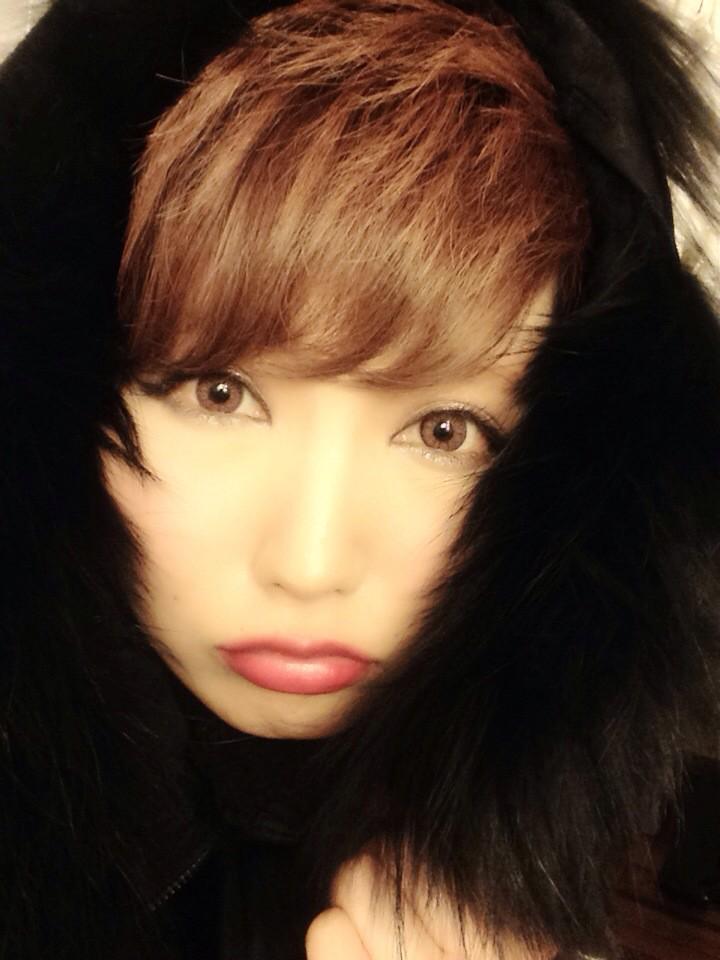 Amilly 1stcd発売中 こんな早くに目が覚めました なんか 去年の11月頃から髪型を ベリーショートにしたんだけど ここ最近増えてる気がする Why トレンド先取り得意です でも これ以上増えたら伸ばす W ベリーショート Http T Co Zypa1p5vcp