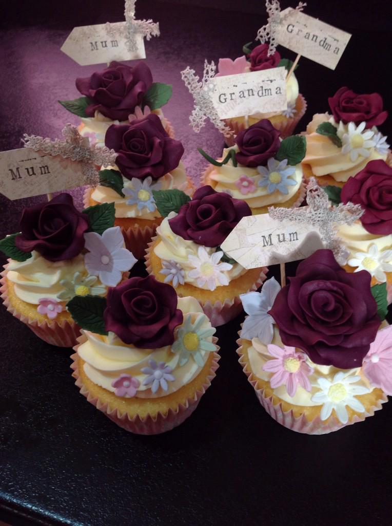 Andrias cakes on Twitter "special cupcakes for a special lady 