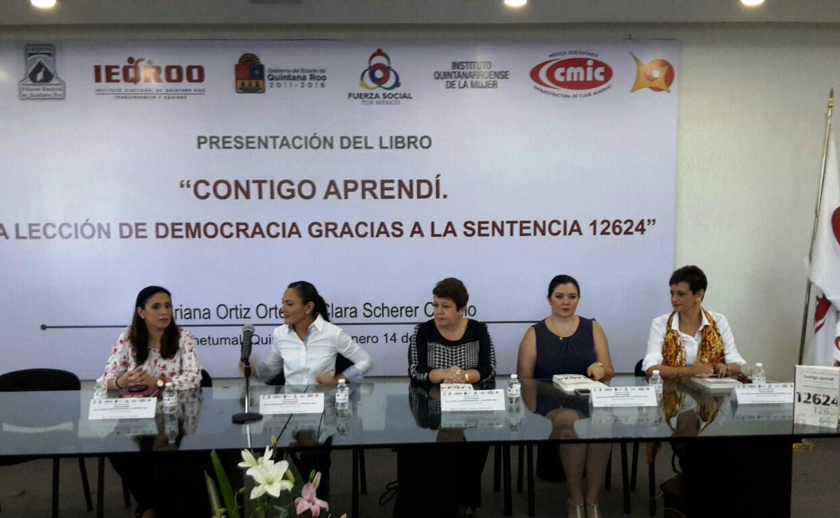CeciliaLoriaM's tweet photo. Presentación del libro “Contigo Aprendí, una lección de democracia gracias a la sentencia 12624” http://t.co/6b7eYsVgId