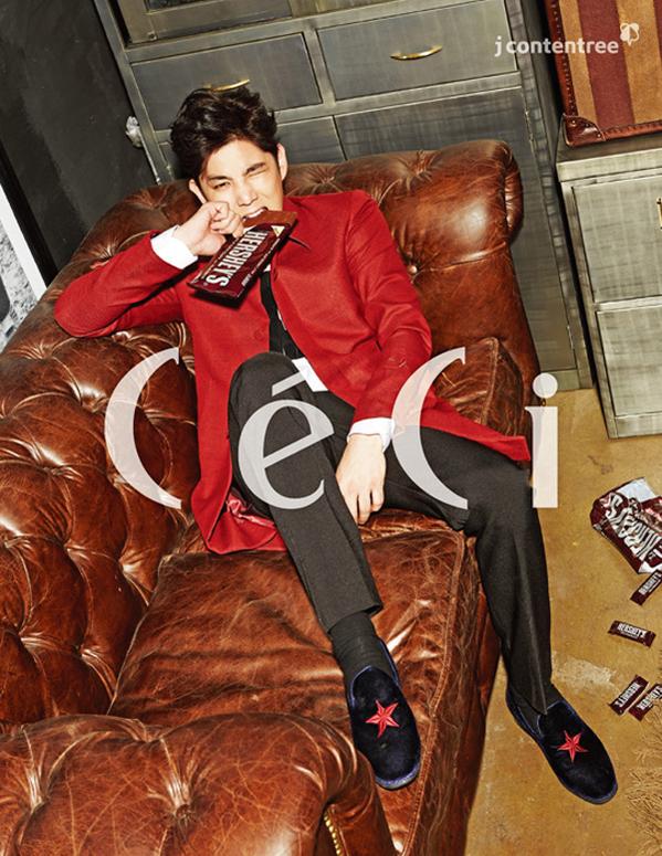 B7W-FUYCAAAdwB0.jpg:large