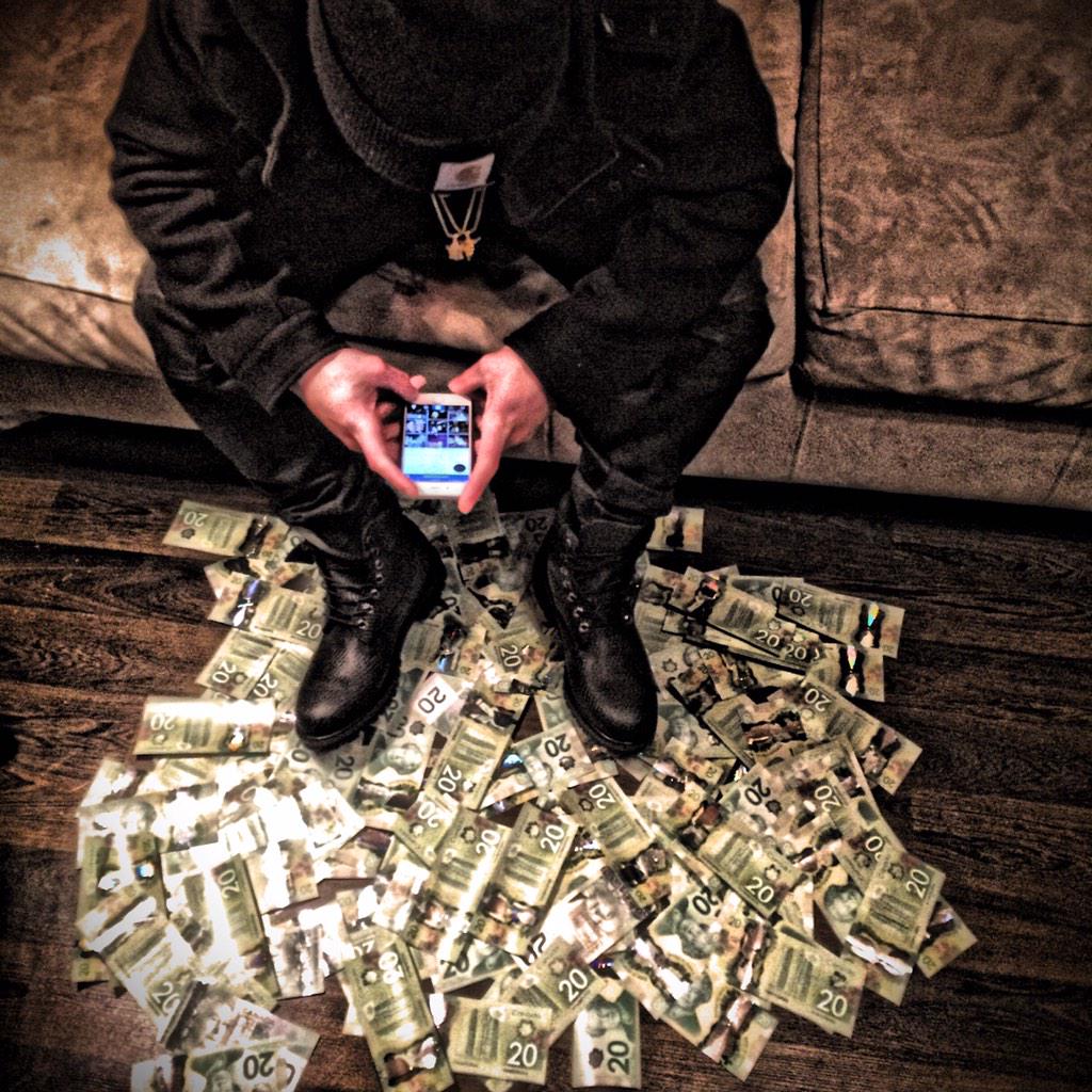 KIDDKRAZE's tweet photo. Vibes. #KIDDKRAZE #BANKMOB #BMMG http://t.co/xB15ppRbcH