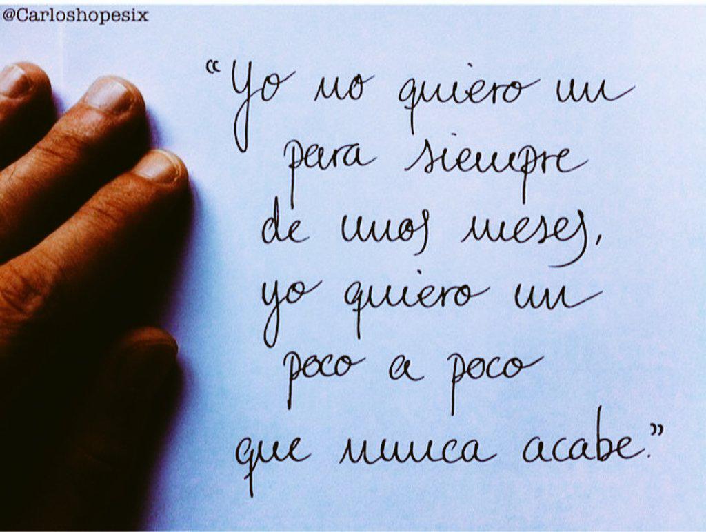 ViickyLaajara's tweet photo. Buenas Noches :) http://t.co/MUa4gHrO5P