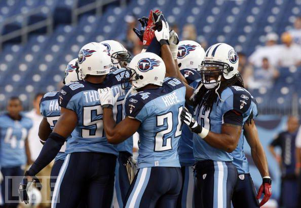 SportBracket's tweet image. Best Defense In The NFL

•Round Of 32•

RT for Buffalo Bills
FAV for Tennessee Titans