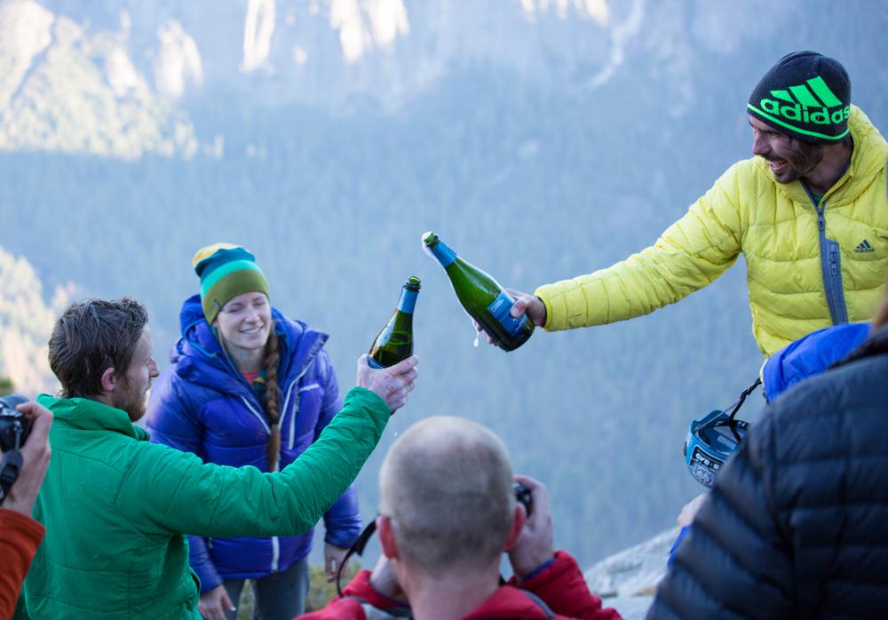 SonomaChat's tweet photo. Summit Celebration!
#Dawnwall @JoyBubbles
#SonomaChat #Wine @kjorgeson
@tommycaldwell1 @IronHorseVyds http://t.co/R9x9CkbKIV