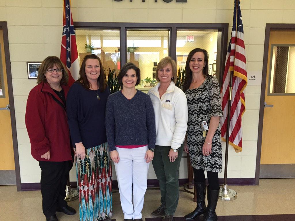 mattthomasusm's tweet photo. Oak Grove Lower Elementary's National Board Certified Teachers &amp; Counselor. @rhodes_kristie @kelliusm @oakgrovelower http://t.co/rEHNrwaM8K