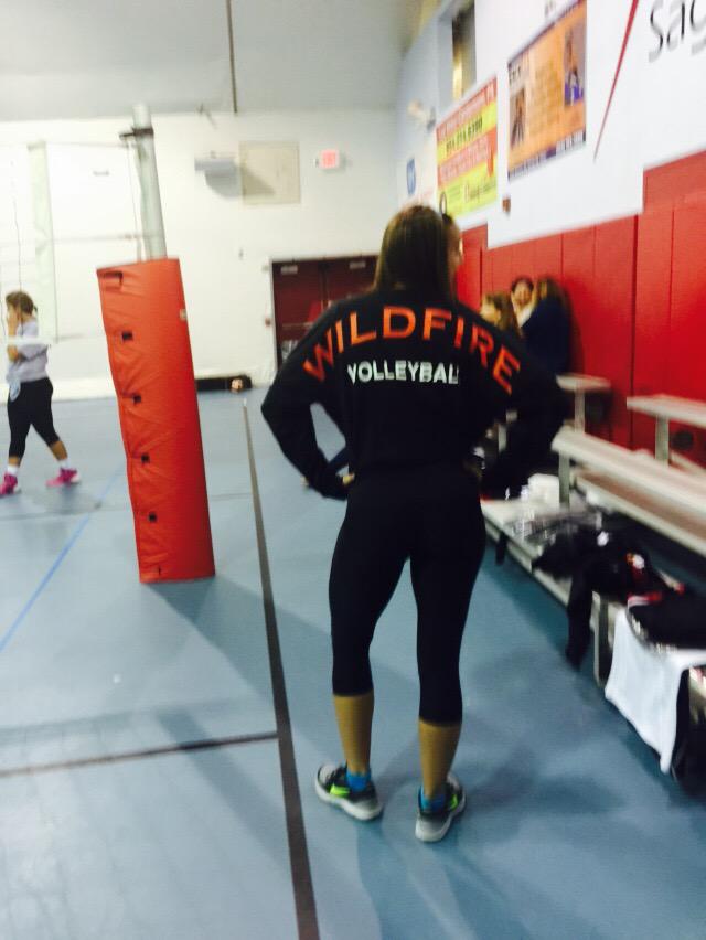 wildfirevolley's tweet photo. Nicole in da house!!!!! http://t.co/wHP1FC0InF