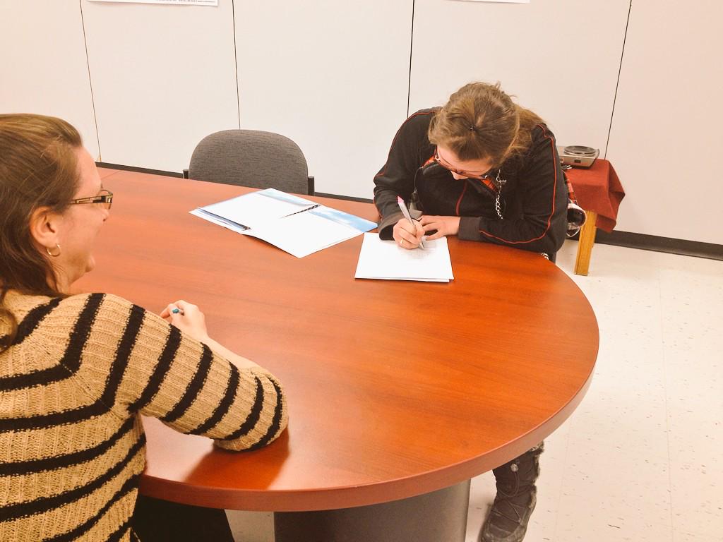 OCCI_Guidance's tweet photo. Ariel is signing her hairstyling apprenticeship papers!! Congrats Ariel!!  You are a cut above! @DurhamOYAP http://t.co/lDPlN6v8BF