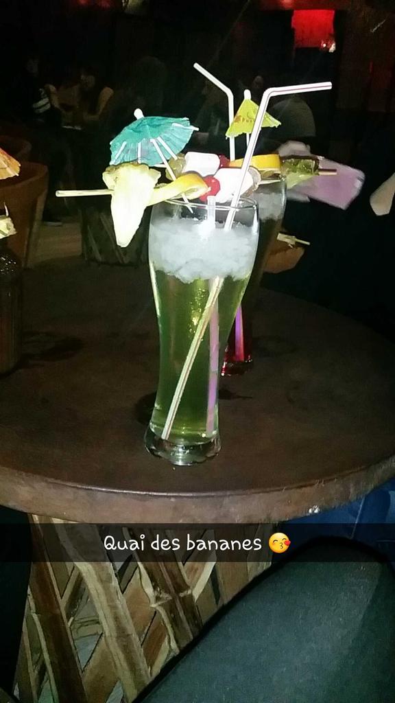 joo_taimee's tweet photo. #coktail #quaidesbananes #tournai http://t.co/oUGFqznvbG