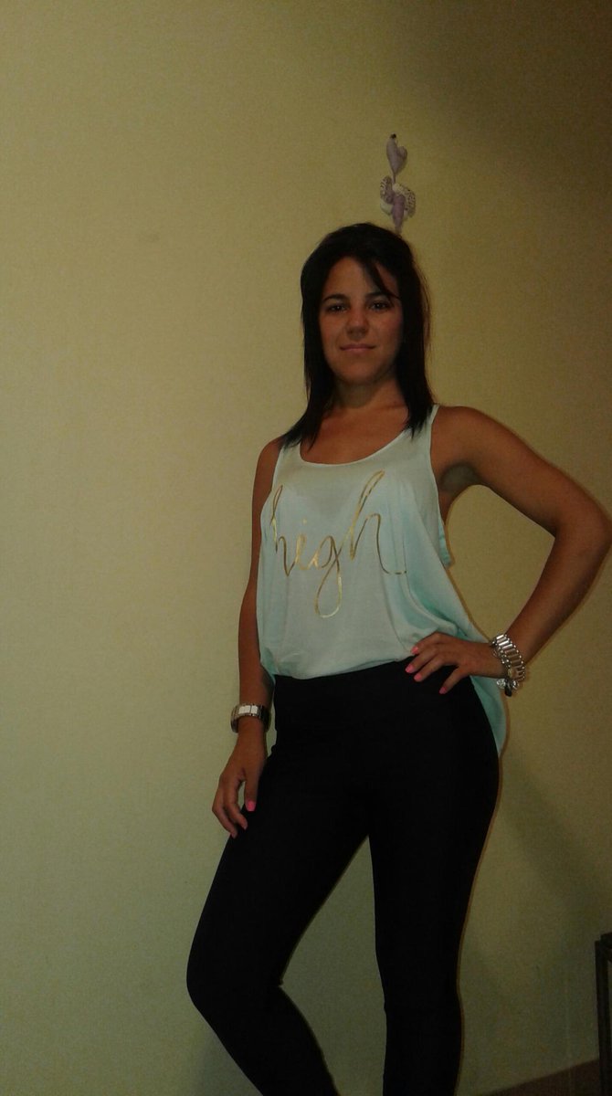 antoroxy's tweet photo. #MuyCool , remera LA FRANCIA @FlorMuscolini http://t.co/aqOIYXnYzf
