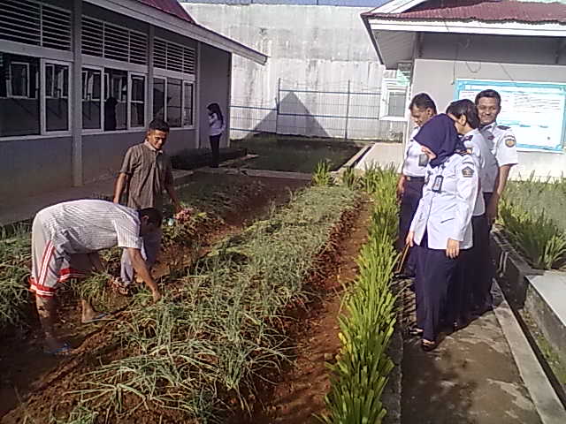 w_Napi tweet picture