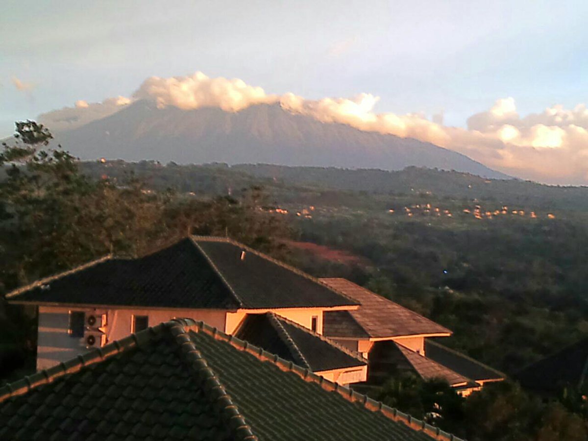 Butuh informasi properti di SENTUL CITY silahkan hub 085280548028