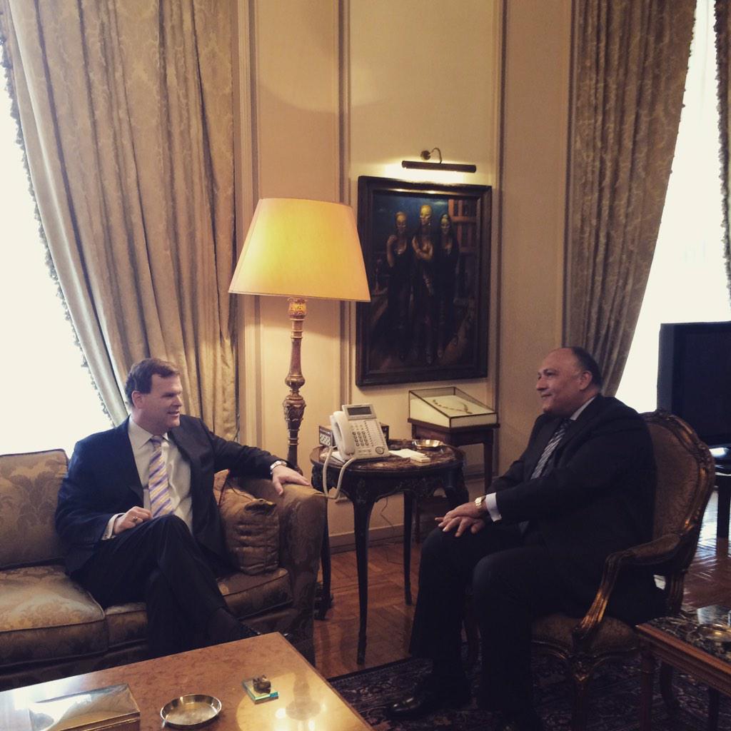 leloveluck's tweet photo. Meeting between Egypt &amp; Canada foreign ministers. Many here hopeful today will bring good news for jailed AJ journos: http://t.co/I3pYlyZJNQ