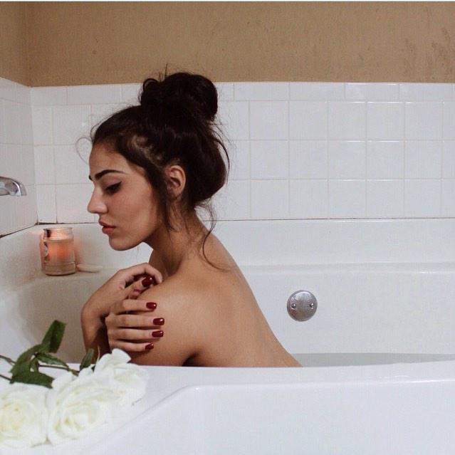 This is probably super annoying, but im new to RP, but not new, mind RT me☺️