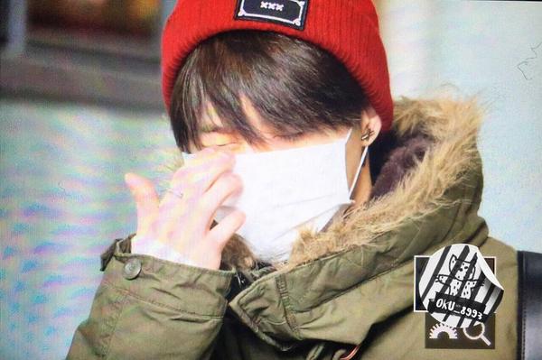 B7XFWrtCYAAI-9q.jpg:large