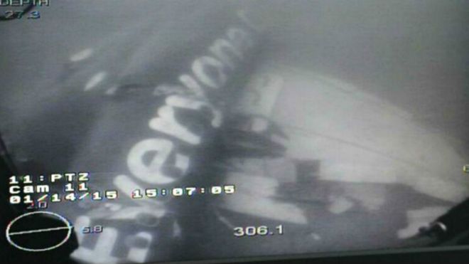 UPDATE #QZ8501: Badan pesawat AirAsia QZ 8501 telah ditemukan

Semoga cepet keangkat badan pesawatnya! #PrayForQZ8501