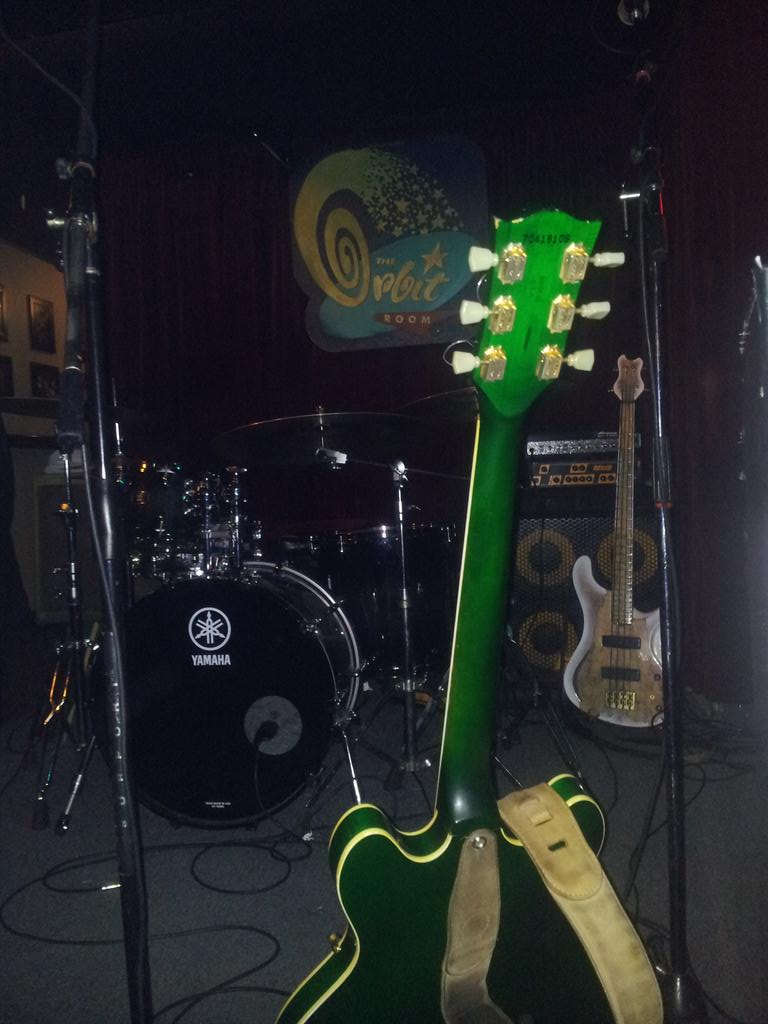 All welcome! #LMTConnection funk &amp; soul #LiveMusic Wed Jan14 10:30pm till close 580A College St Toronto #TorontoLife