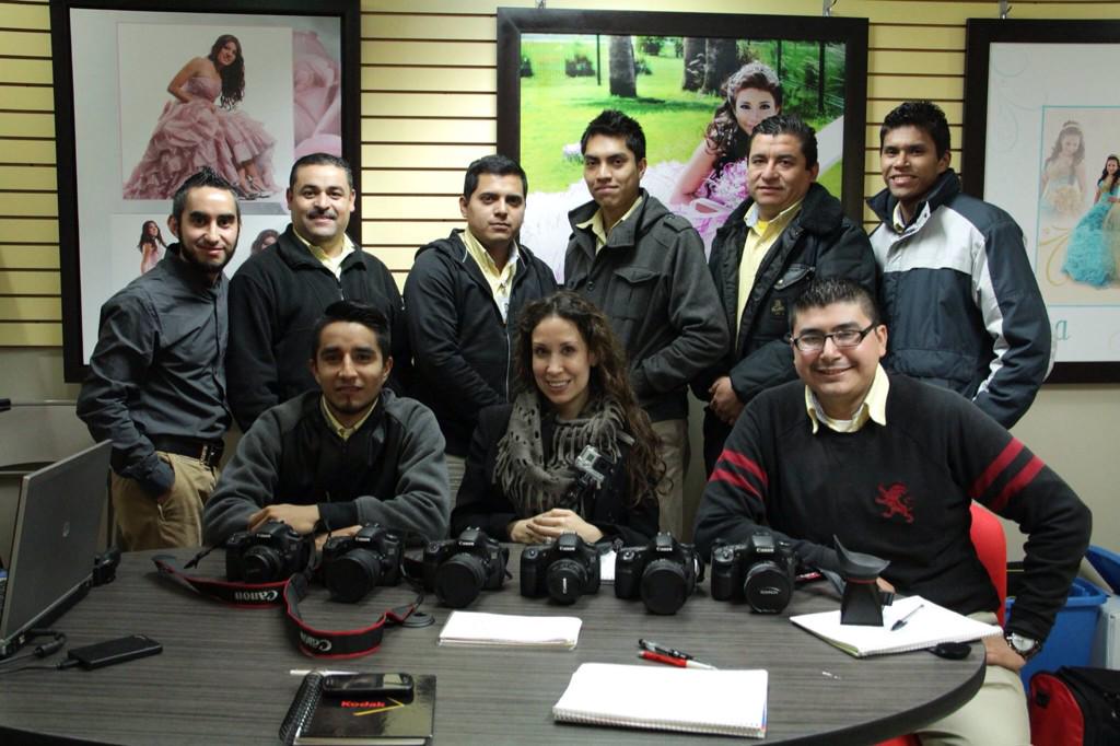 Gracias a FotoColor Reynosa por la invitación para capacitar a su personal en producción de video #filmmakers