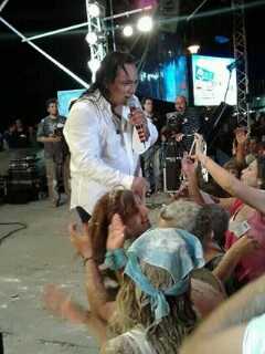 ChayaNoticias's tweet image. Fiesta Total en #JesusMaria  #elgalloenJM2015 #SergioGalleguillo hizo #Chayar a todo el Pais. @ChayaNoticias