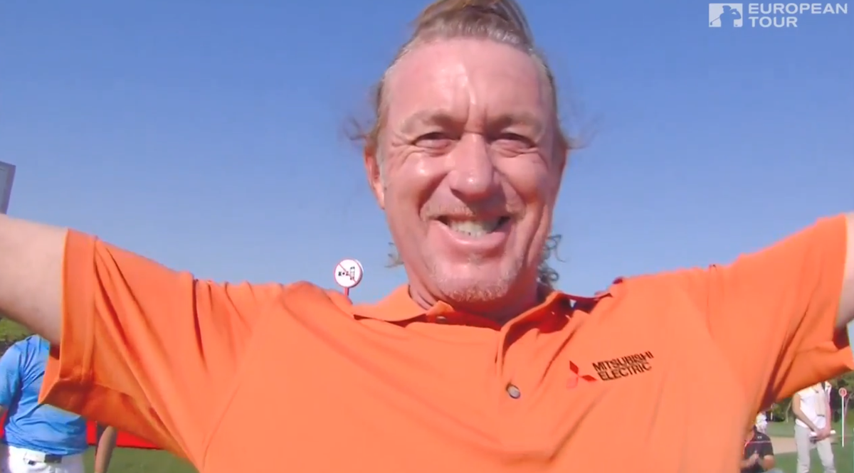 DPWorldTour's tweet photo. GET THE CIGAR READY! Miguel aces the 15th from 174 yards, and celebrates as only he knows how! http://t.co/Ra0PPo6DqQ http://t.co/KhhWS4jcPT