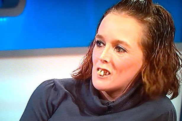 Daily_Record's tweet photo. Jeremy Kyle guest causes Twitter meltdown because of her huge TEETH http://t.co/QkprRdVl9j http://t.co/QwabWewdzP