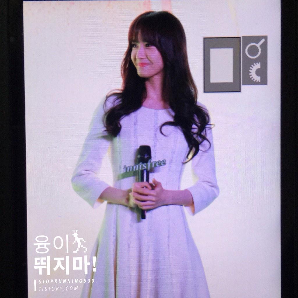 [PIC][15-01-2015]YoonA xuất hiện tại Thượng Hải - Trung Quốc để quảng bá cho sản phẩm mới của thương hiệu "Innisfree" vào trưa nay B7YDwJ8CYAAE_VR