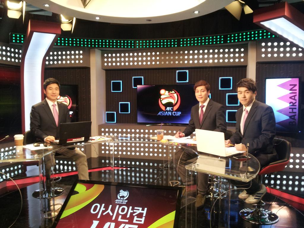 readymc's tweet image. 잠시후 C조 2차전..이란 카타르 생중계
신승대,김환with 송종국
채널고정입니다!!