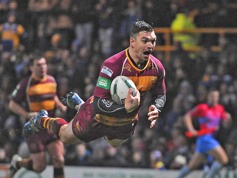 Happy birthday from SLP to & half back Danny Brough, 32 today. 