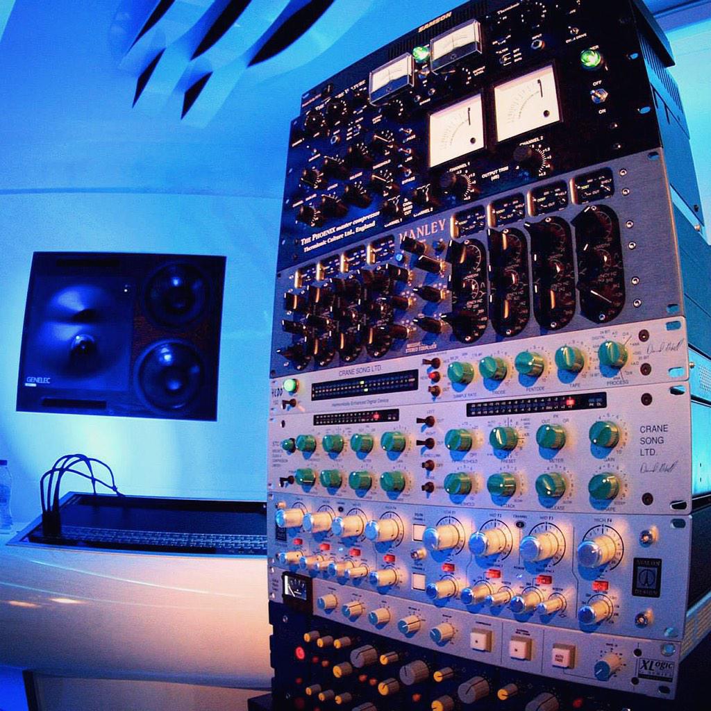 Crane song avocet. Crane song. Crane song avocet iia mit remote обзор. Crane song. Tube mic pre.