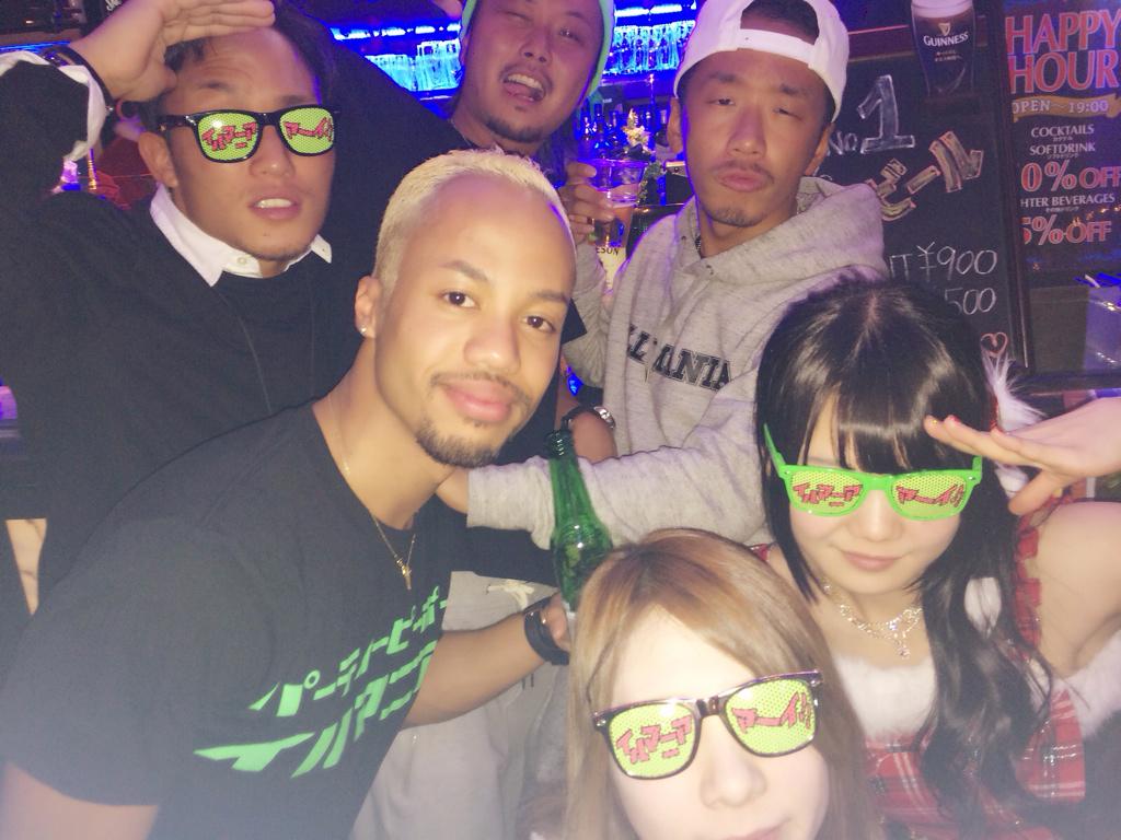 djmel_jpn's tweet photo. 🌸明日は静岡でDJします🌸

全国で大人気イルマニアさんと2度目の共演！
超有名ラッパー山田マンさんも出演します✨
DJ NATSUMIちゃんも出演💞

手作りのお守り貰ってやる気まっくす���

静岡で待ってくれてる人に
早く会いたい😘 http://t.co/0651mMZPQo