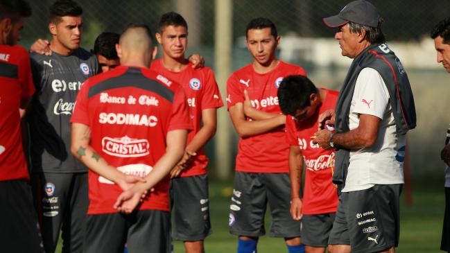 Cooperativa's tweet photo. Chile se estrena ante el siempre difícil Brasil en el Sudamericano #Sub20 http://t.co/P5ldWxPL5J http://t.co/JMU8iMunqz