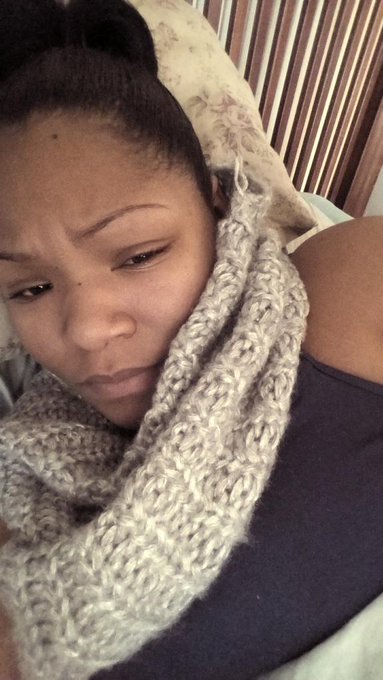 Boreddddd http://t.co/oEvdM3SBaS<a href="/tag/truestory"class="tags"><span>#truestory</span></a>
