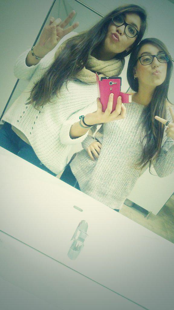 MariaColcheero's tweet photo. Que buenos ratos de estudio con @NoeCass :) http://t.co/aRBEaNThAa