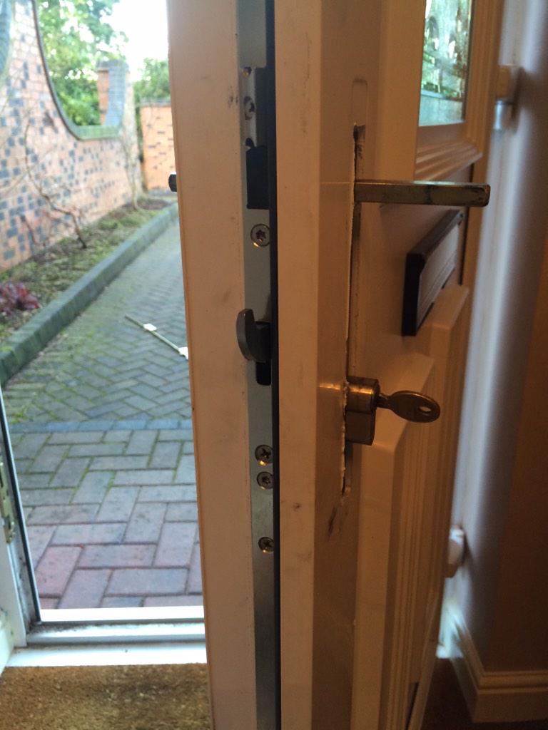 Lock_Fix's tweet image. One down #lockfix