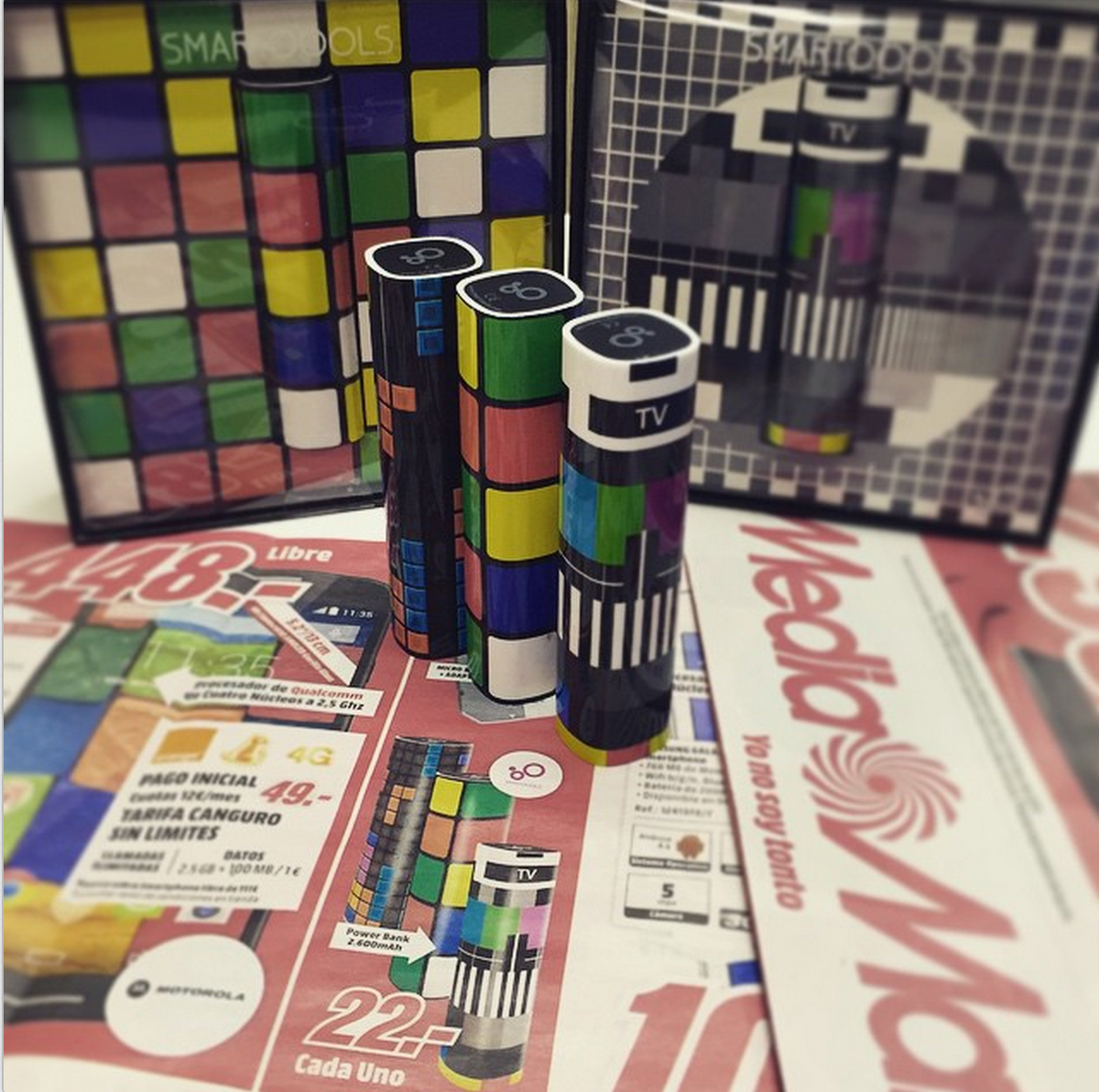 Smartoools's tweet photo. Empezamos el 2015 en @MediaMarkt_es con los #PreciosRojos #Smartoools!! Ya tienes batería para todo el año ;) http://t.co/jQto3y3rJn