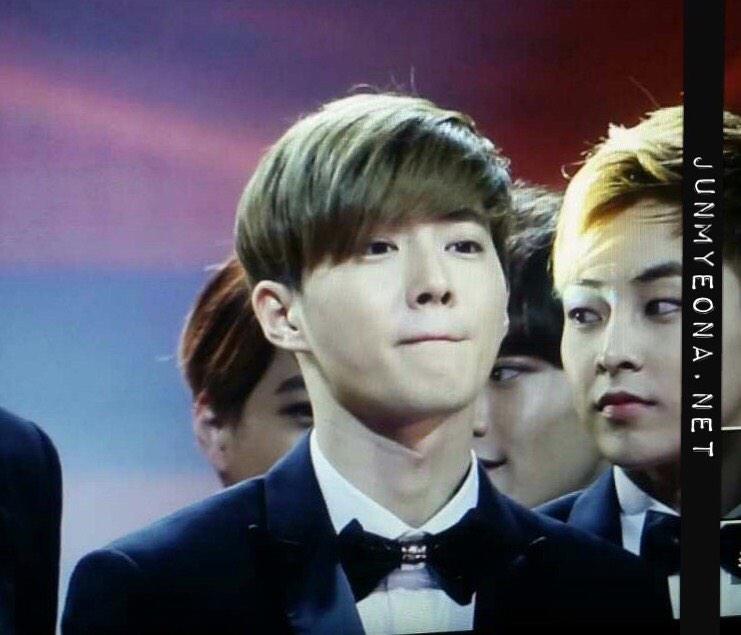 JUNMYEONAdotNET's tweet photo. 150115 Golden Disk #SUHO #수호 준면😛😛😛😛 http://t.co/oEuuURkzSj