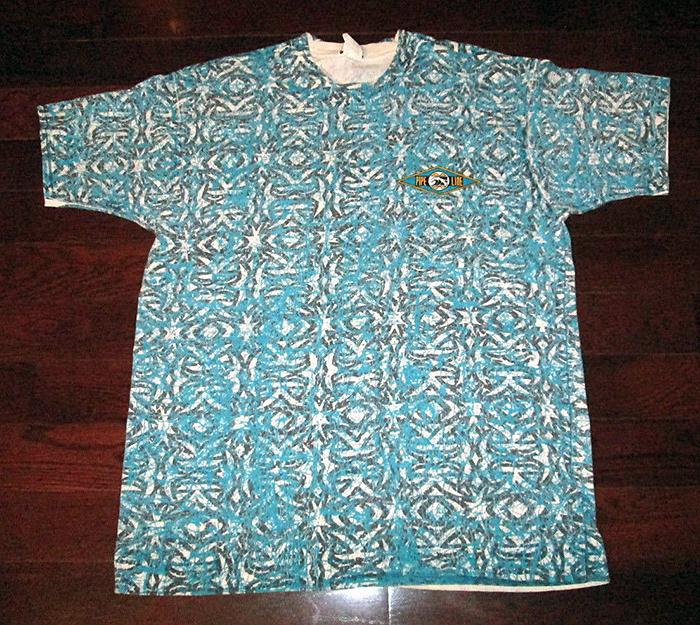 pipelinegear's tweet image. For a #tbt, here&apos;s an original 1980&apos;s #pipelinegear #tshirt  to share #banzaipipeline #vintage #hawaii #oahu #retro