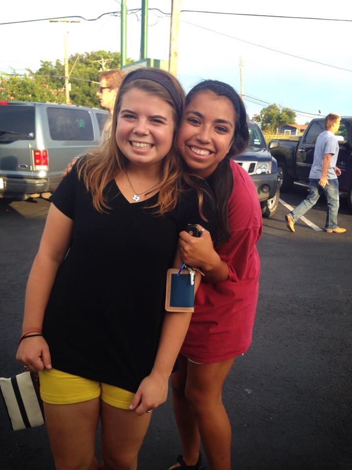 briemartinez16's tweet photo. Happy 22nd Birthday to someone who inspire my faith daily. seriously thankful for such a divine friendship. love you! http://t.co/uMC94mjlJL
