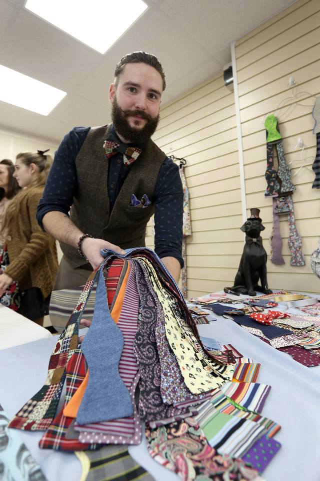 Pop_Up_Vintage's tweet photo. Fancy a funky bow tie from @bad_bowties at Pop Up Vintage Fairs JANUARY SALE this SAT 17TH JAN at @oldspitalfields http://t.co/WflVsZ2HJd