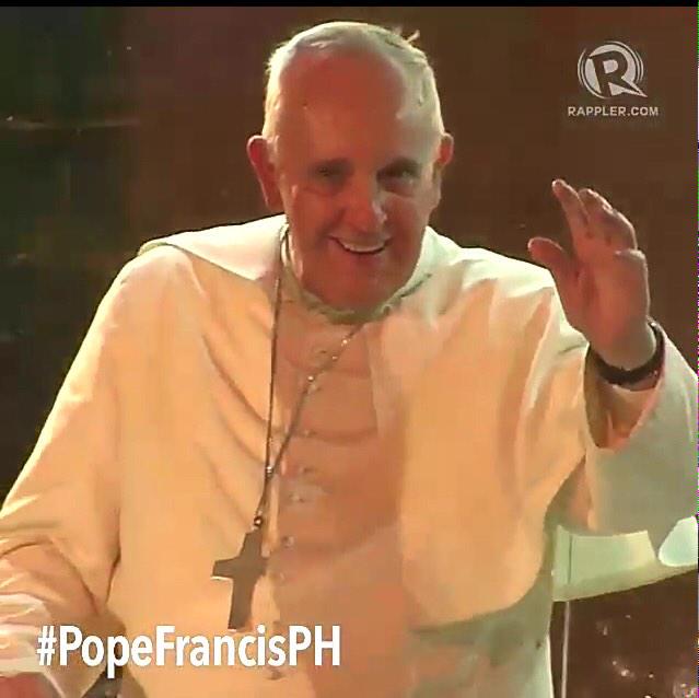 KasXy22's tweet image. rappler's video instagram.com/p/x35RqBmtWG/ Most sincere smile! #PopeInPH #PopeFrancisPH #MercyandCompassion