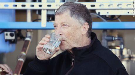 WebCuriosa's tweet photo. Bill Gates quiere convertir excrementos humanos en agua potable ---> http://t.co/uJlDKsbzIY http://t.co/OEuB0DCZxj